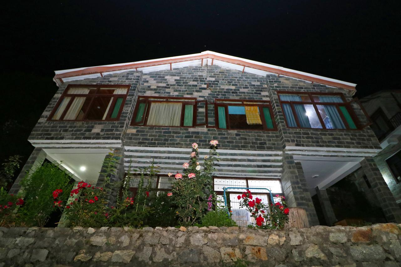 Trimrooms Cottage Manali מראה חיצוני תמונה